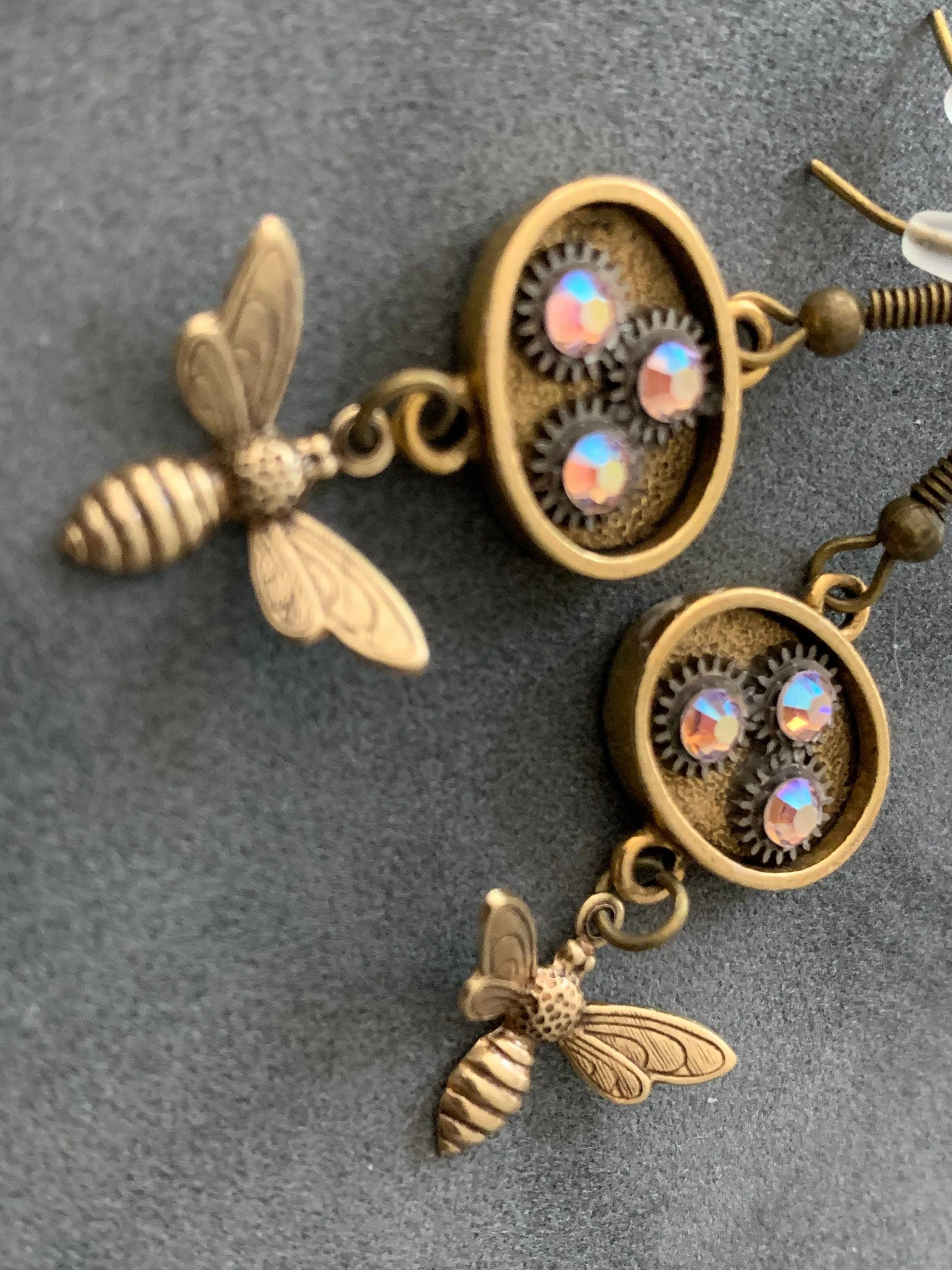 Bee lovers elegant Steampunk earrings drop earrings Gift for nature lover - birthday gift  unique one of a kind with Swarovski crystals