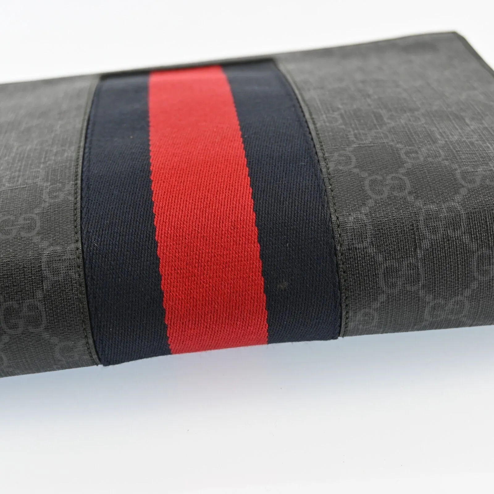 Gucci Gg Supreme Webbing Line Clutch Bag