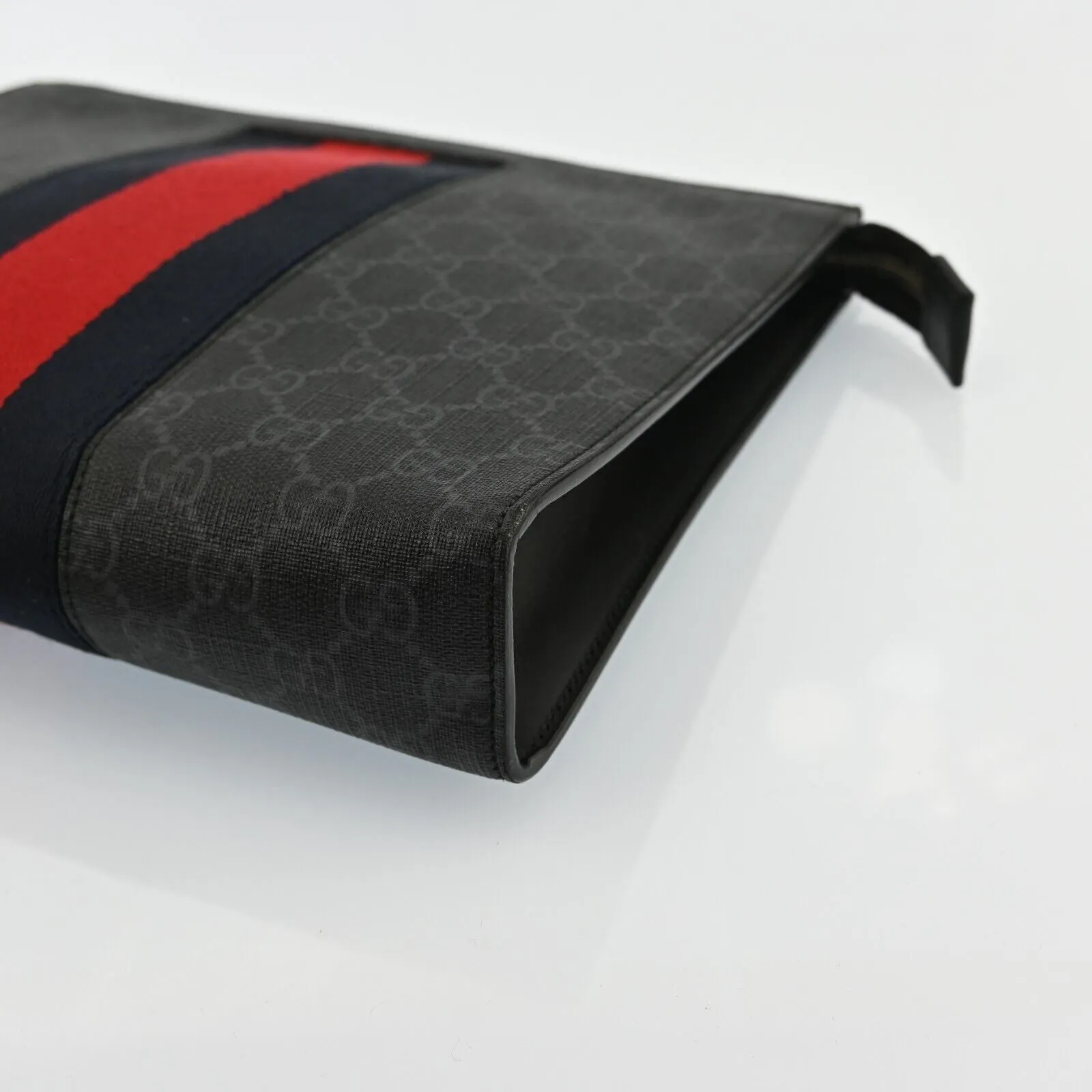 Gucci Gg Supreme Webbing Line Clutch Bag