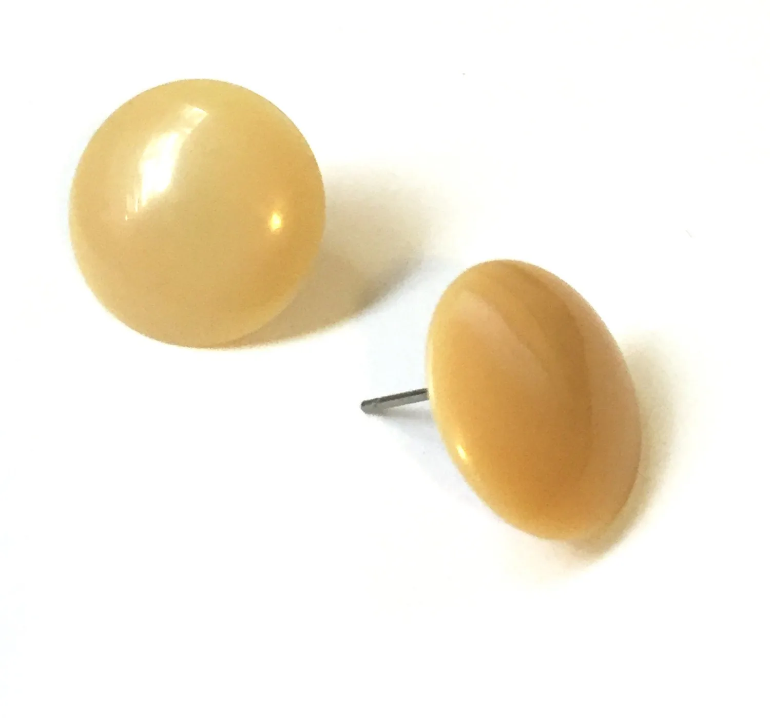 Khaki Beige Vintage Lucite Disc Stud Earrings