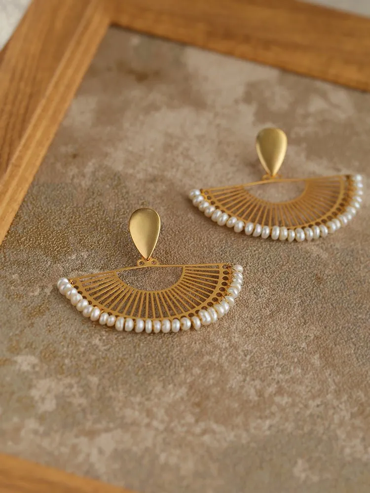 Vintage Frosted Gold Braided Pearl Fan Earrings