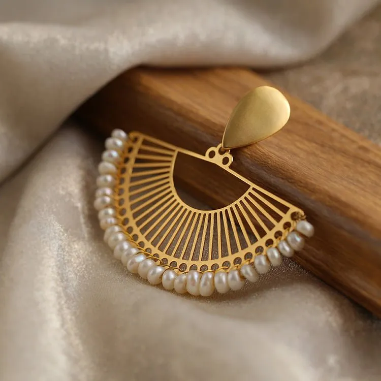 Vintage Frosted Gold Braided Pearl Fan Earrings